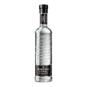 Maestro Dobel Diamante 700 ml