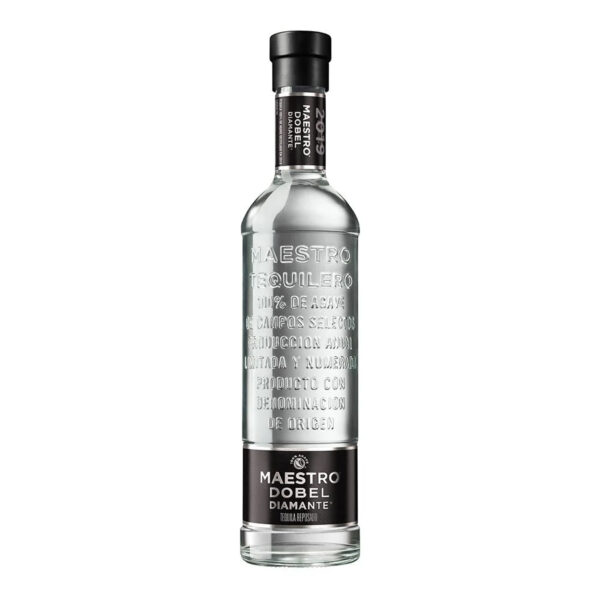 Maestro Dobel Diamante 700 ml